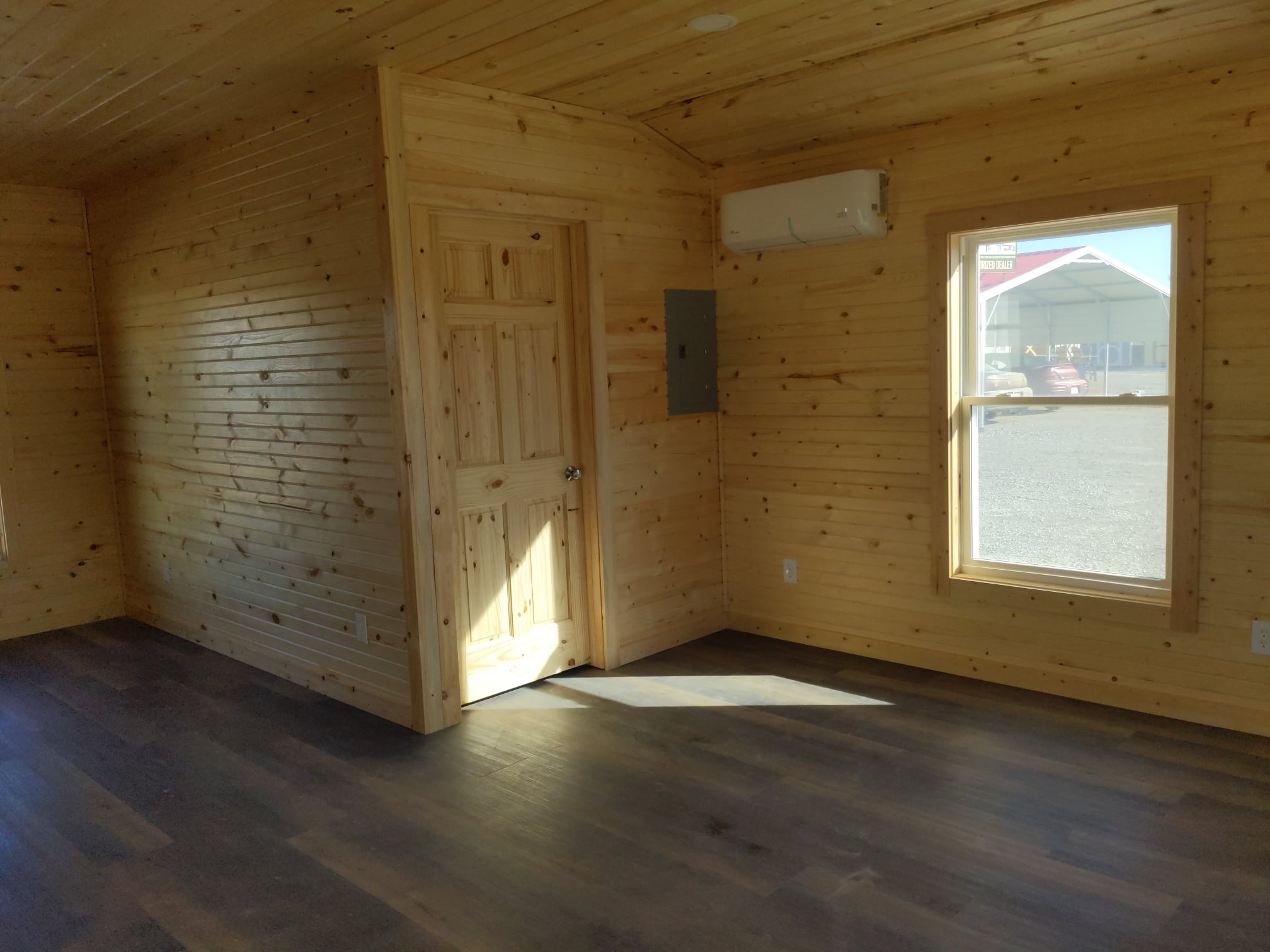 16x24 Studio Cabin Tiny Home Manhattan KS Overland Park KS Gardner KS